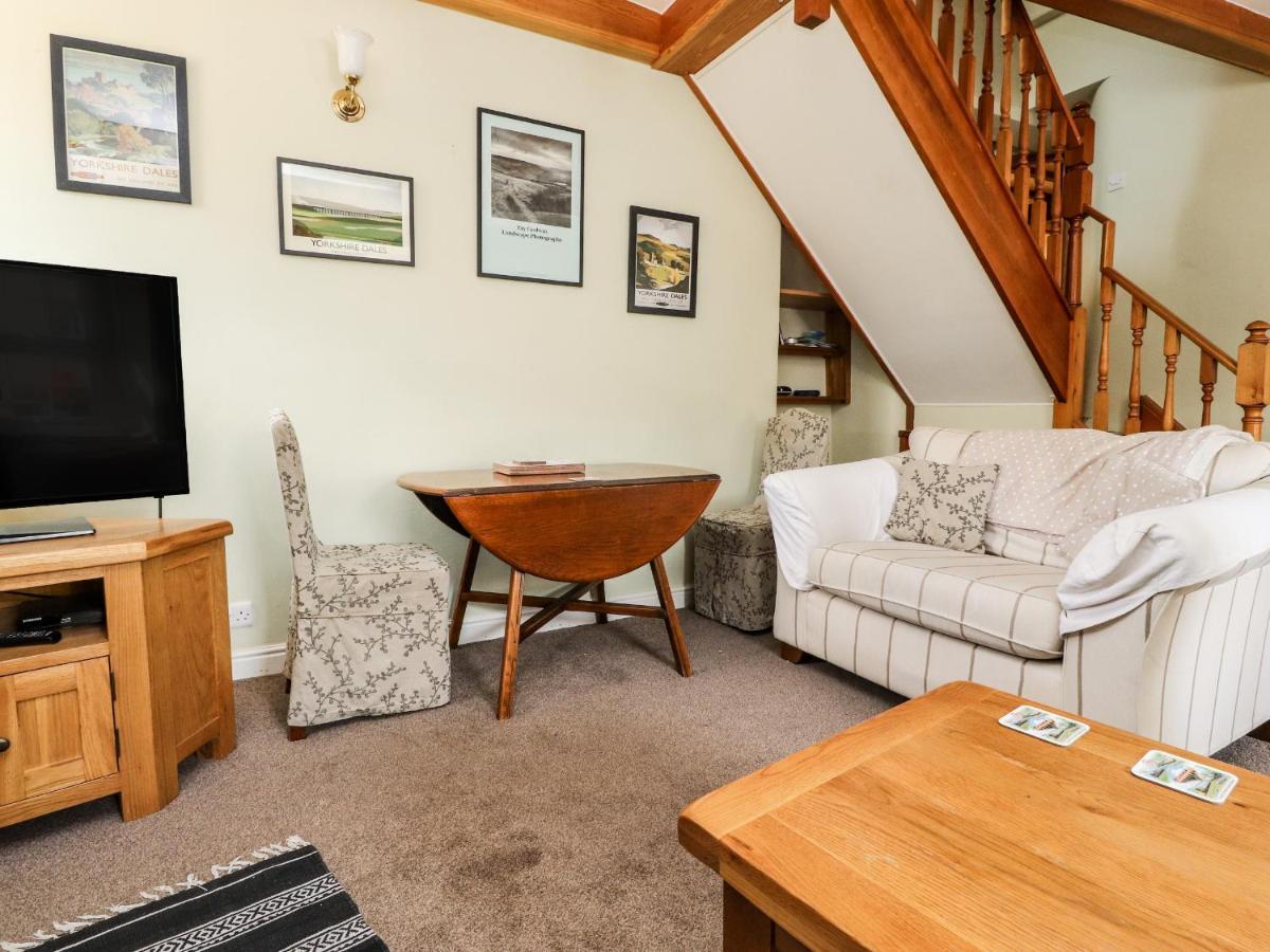 Lychgate Cottage เซ็ทเทิล ภายนอก รูปภาพ